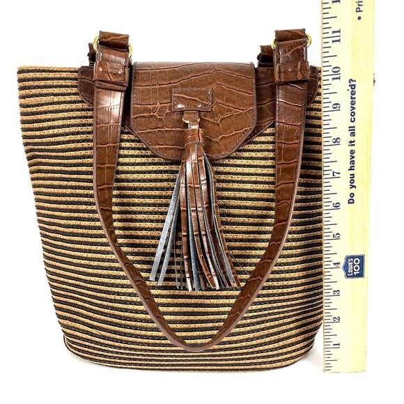 Shoulder Handbag Hobo Brown Textured woven Faux Leather Tassel Boho Chic - Picture 10 of 16